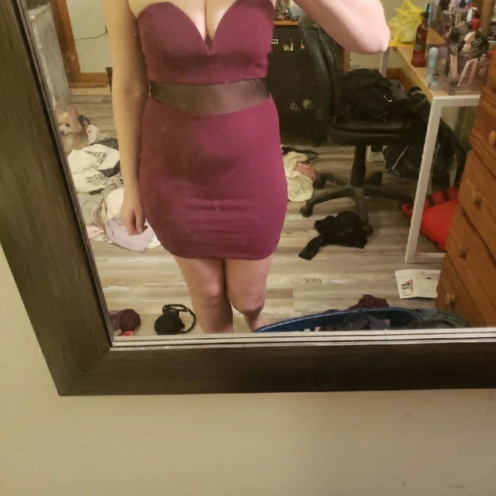 Dress - Picture 4 of 5